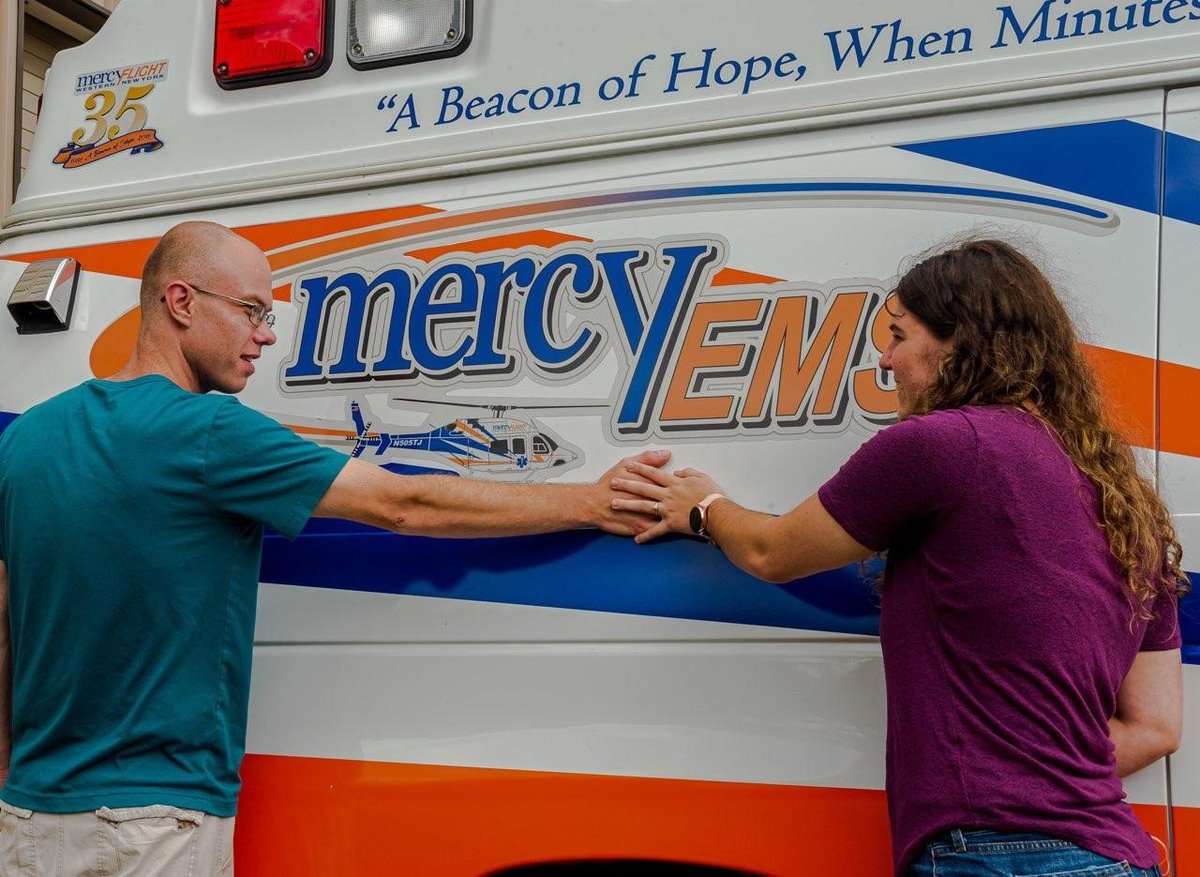 mercyflightwny's tweet image. HEART WARMING STORY ALERT🧡💙

This Sunday, Mercy EMS EMT-Basic, Sean Schrader, PROPOSED to his girlfriend, Mercy EMS Paramedic, Melissa Laskowski, during a helicopter ride at our employee picnic. SHE SAID YES!🥳

Read the rest of their touching story on our FB page.