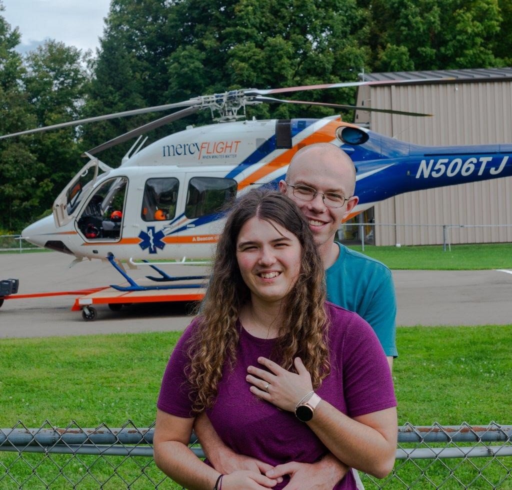mercyflightwny's tweet image. HEART WARMING STORY ALERT🧡💙

This Sunday, Mercy EMS EMT-Basic, Sean Schrader, PROPOSED to his girlfriend, Mercy EMS Paramedic, Melissa Laskowski, during a helicopter ride at our employee picnic. SHE SAID YES!🥳

Read the rest of their touching story on our FB page.
