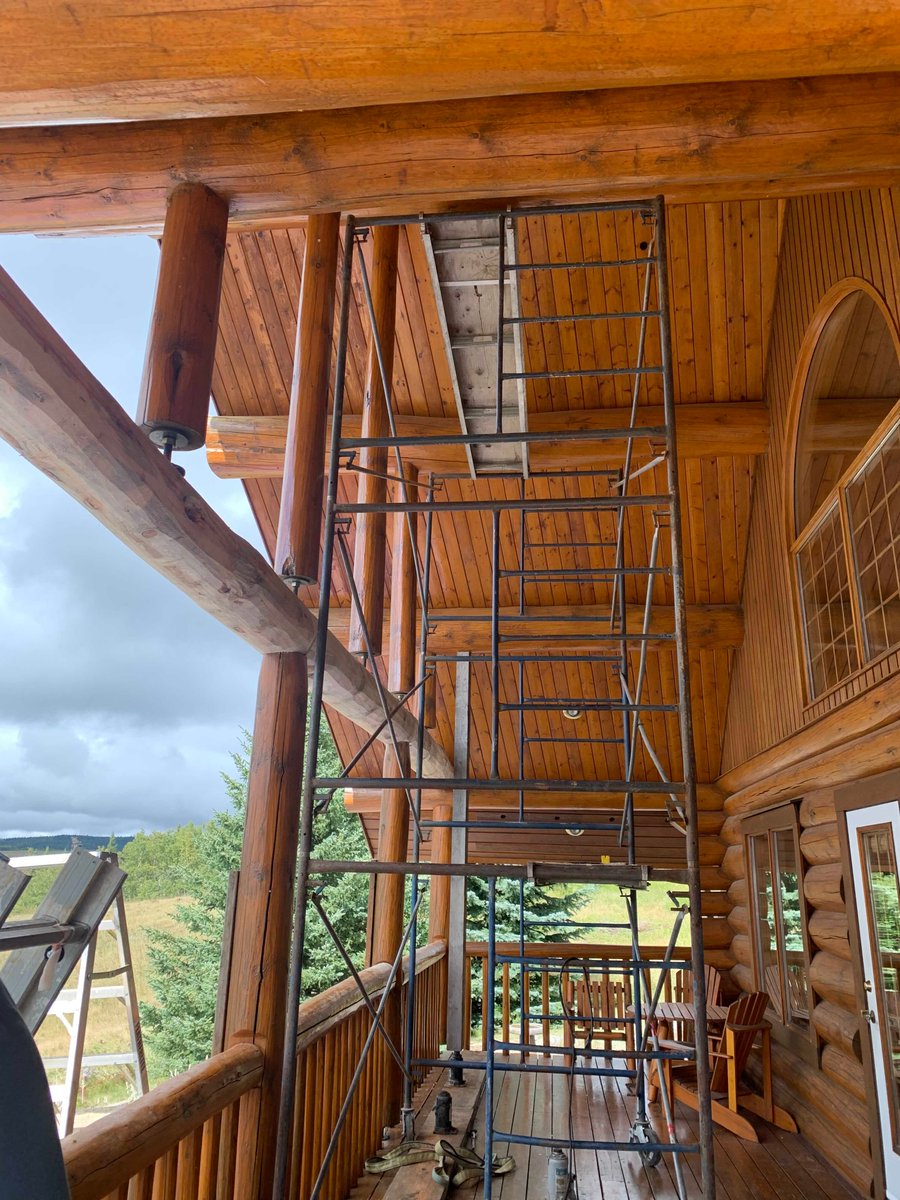 MH_WoodS's tweet image. A difficult lateral replacement beam near Cypress Hills,AB.  In order to replace it, support posts aid ridge and purlins to support them while the rotted post is removed.  The beam is then replaced as three pieces.  Smaller braces are added to alleviate shifting. #logbuilder