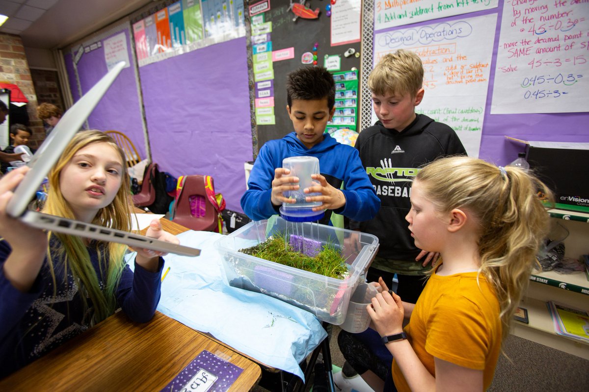 UW College of Education (@uwcollegeofed) on Twitter photo The new edition of <a href="/UW/">University of Washington</a>'s Research That Matters magazine features stories on diversifying the teacher workforce, climate science education, addressing challenging behaviors, strengthening instructional leadership and more! education.uw.edu/rtm
#WAedu #UWinnovates The new edition of <a href="/UW/">University of Washington</a>'s Research That Matters magazine features stories on diversifying the teacher workforce, climate science education, addressing challenging behaviors, strengthening instructional leadership and more! education.uw.edu/rtm
#WAedu #UWinnovates