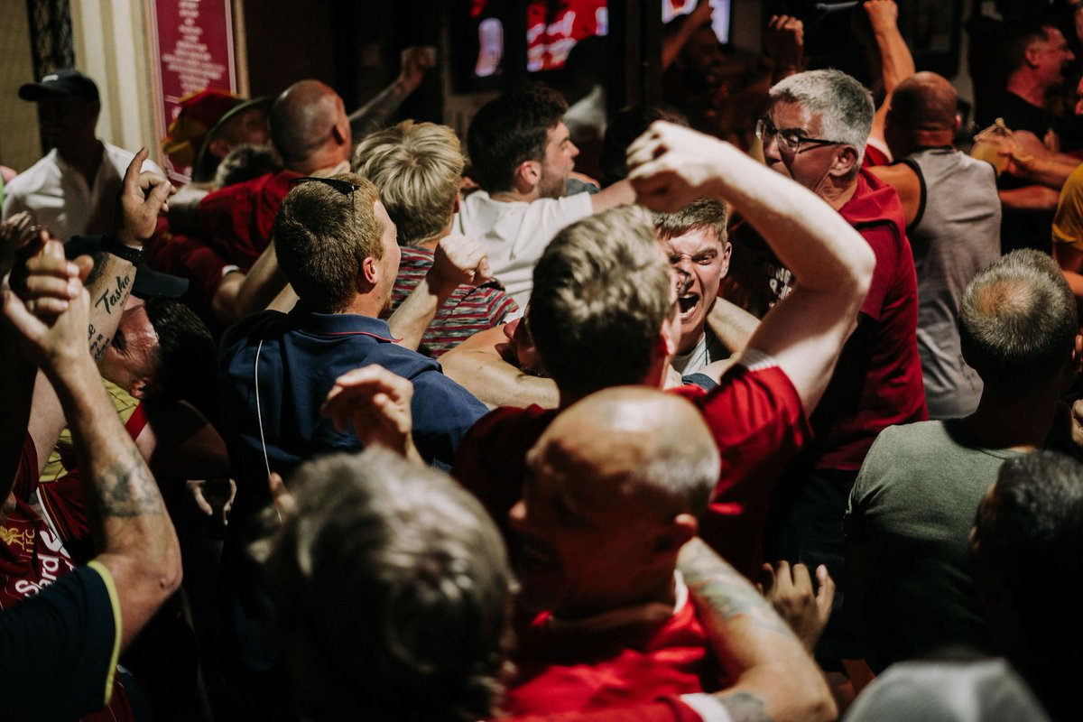 thetealbees's tweet photo. Tonight. @LFC go again in the race to defend their Champions League title ⚽️❤

#ChampionsLeague #LFC https://t.co/f91M3HXYOO