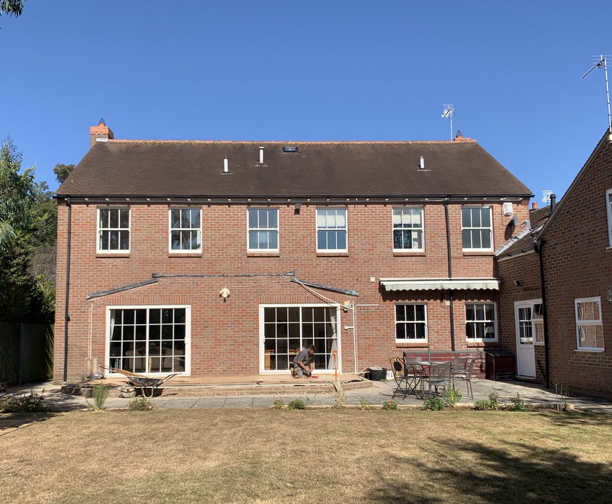 flintpropertygr's tweet photo. A new project started this week.  Watch this space, it’s gonna be amazing.  #generalbuilderswitney #witneybuilders #westoxfordshirebuilders #buildingcompanywestoxfordshire #generalbuilderswestoxfordshire #constructioncompanywestoxfordshire #thebuilderofchoiceinoxfordshire #theox https://t.co/jy7lXrzW5x