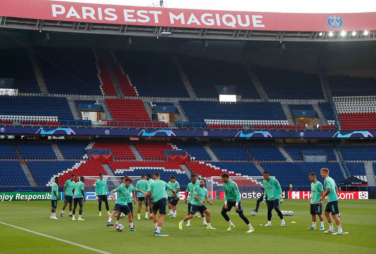 RMadridInfo's tweet photo. Training | The Real Madrid squad trained on the Parc des Princes pitch as the team completed their final training session ahead of Wednesday's Champions League curtain-raiser against Paris Saint-Germain (9pm CET). https://t.co/AC0wTStnBq