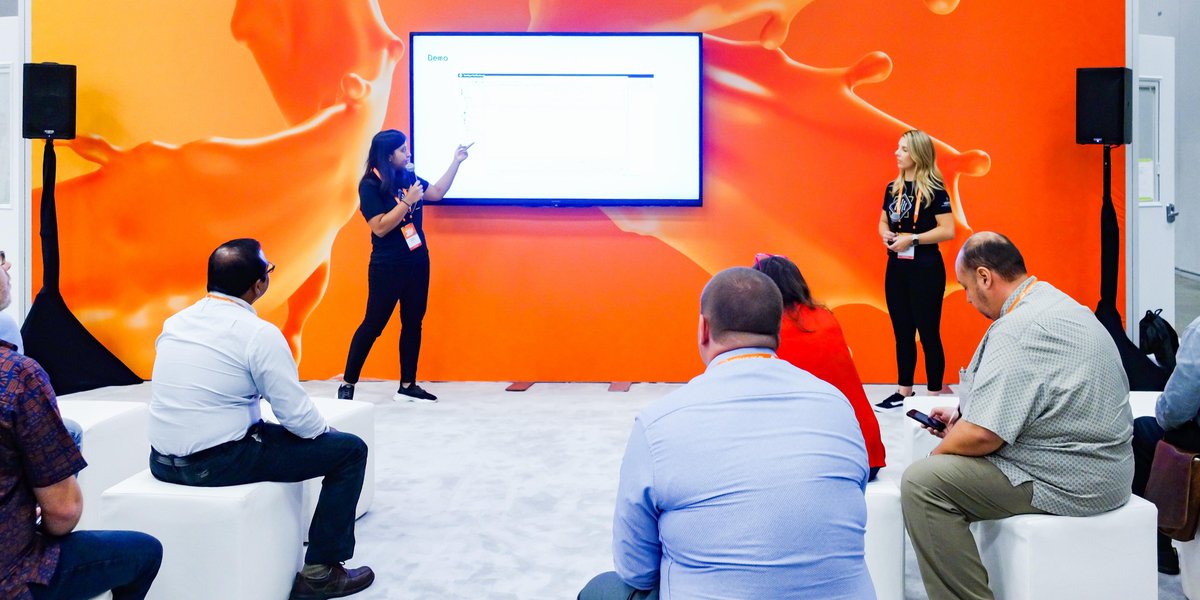 VeritasTechLLC's tweet photo. “It's very easy to do a restore from backup in just a few clicks,” share Pallavi Surana and Brianna Fischer of #TeamVtas at #PureAccelerate, demonstrating the joint capabilities of NetBackup 8.2 with solutions @PureStorage. https://t.co/srtamQUwAf