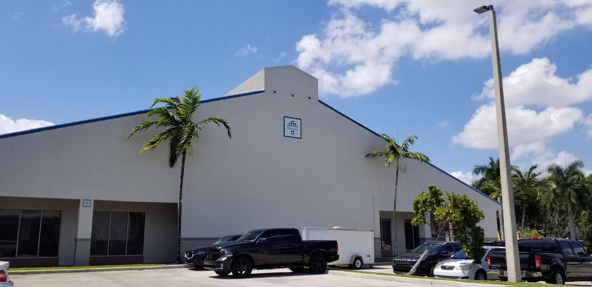 KaizenRE's tweet photo. Calling all artists to submit interest in making a historical presence in Doral with a Mural on corner of NW 87th Ave and NW 25th Street.
#KAIZENRE #CRE #RealEstate #DORALFL #DORAL  #KAIZENCARES #RealEstate  #industrial #artbasel #art #mural #artist #graffiti #graffitiartist https://t.co/rnAMKpUD2Z