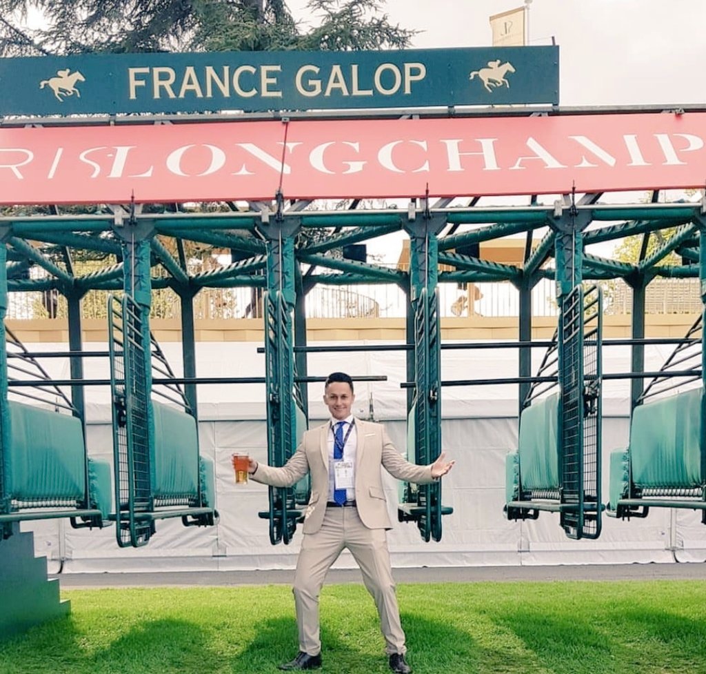 😍  COMPETITION TIME  🇨🇵

The legends <a href="/francegalop/">France Galop</a> have given me another 5 pairs of Free tickets to attend Arc Weekend 🍾

To Win Simply:

😍 Tag Your Friend
🔃 R/T This Post 
🐎 Follow <a href="/racingblogger/">Stephen R Power</a> 
🇨🇵 <a href="/francegalop/">France Galop</a>

bit.ly/RacingBloggerQ…

#Longchamp #QPAT #Enable 🌟