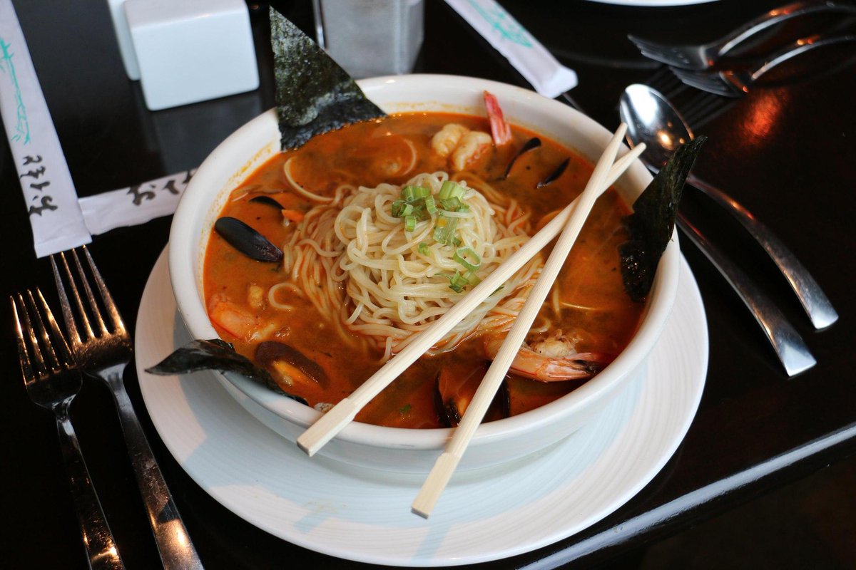 boydgaming's tweet photo. What's your favorite dish to get while visiting a Body Gaming casino? Tien at @ipbiloxi has some amazing specials every weekend!
#BoydGaming #IPBiloxi https://t.co/ollXEGfV3d