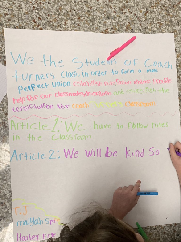 NatashaLScott's tweet photo. Coach Turner’s classes were celebrating #ConstitutionDay at Saks Middle! #wearewildcats @smwildcats https://t.co/bcJvfaJLMu
