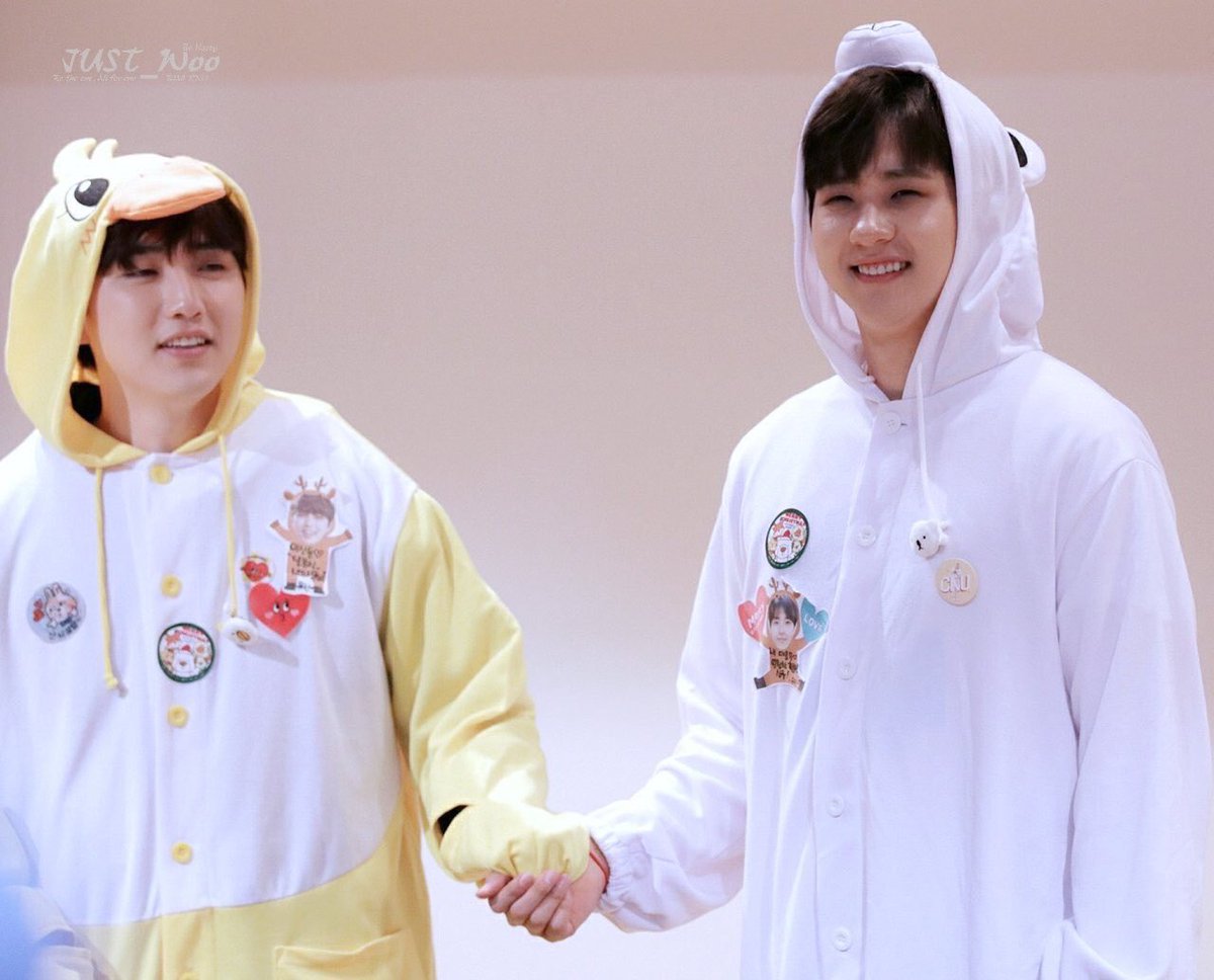 cnupics's tweet image. ducky and bear 🥺