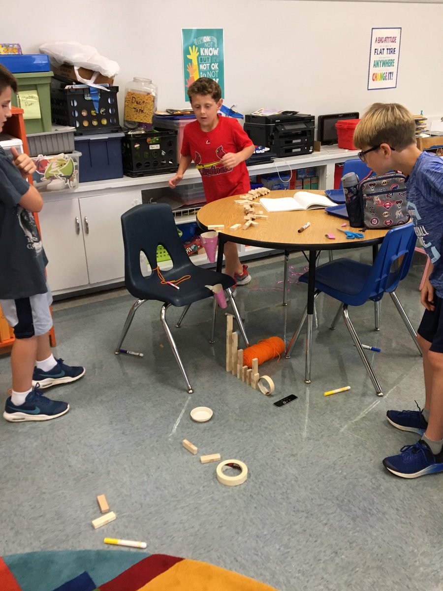 jennmoore134's tweet image. Creating Rube Goldberg machines today to turn on a pretend tv with a remote! Must be at least 3 chain reaction steps &amp;amp; 3 feet long. Teamwork, systems, and creativity in action! #3rd #reach @RobinsonElem @FrysFriends @GRRPrincipal