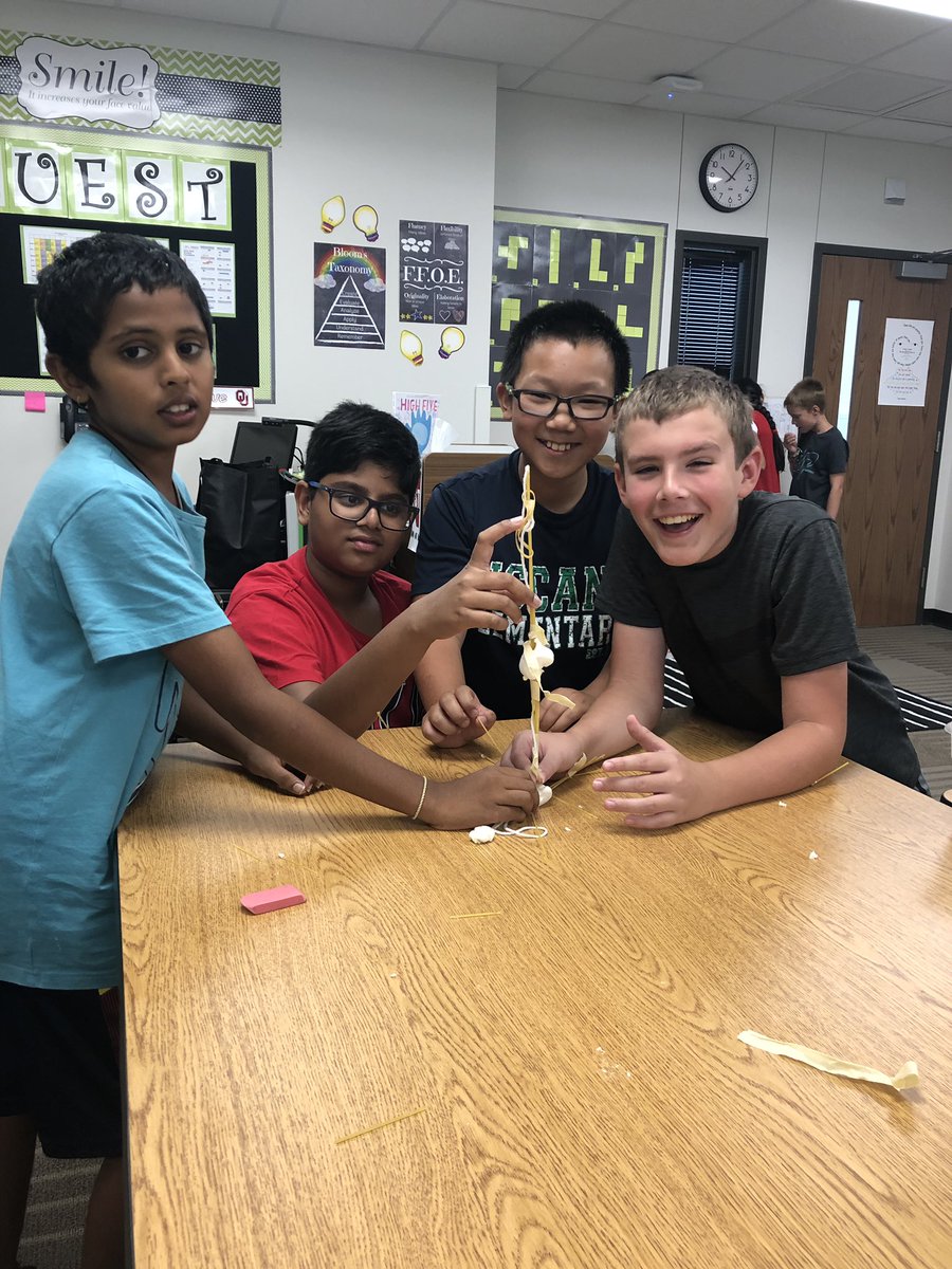 kirkpatrick4th's tweet photo. Engineers in training,building spaghetti towers.#fisdquest #friscofutureready #ourfisdstory @FISDAdvAcad https://t.co/hTs8R514BJ