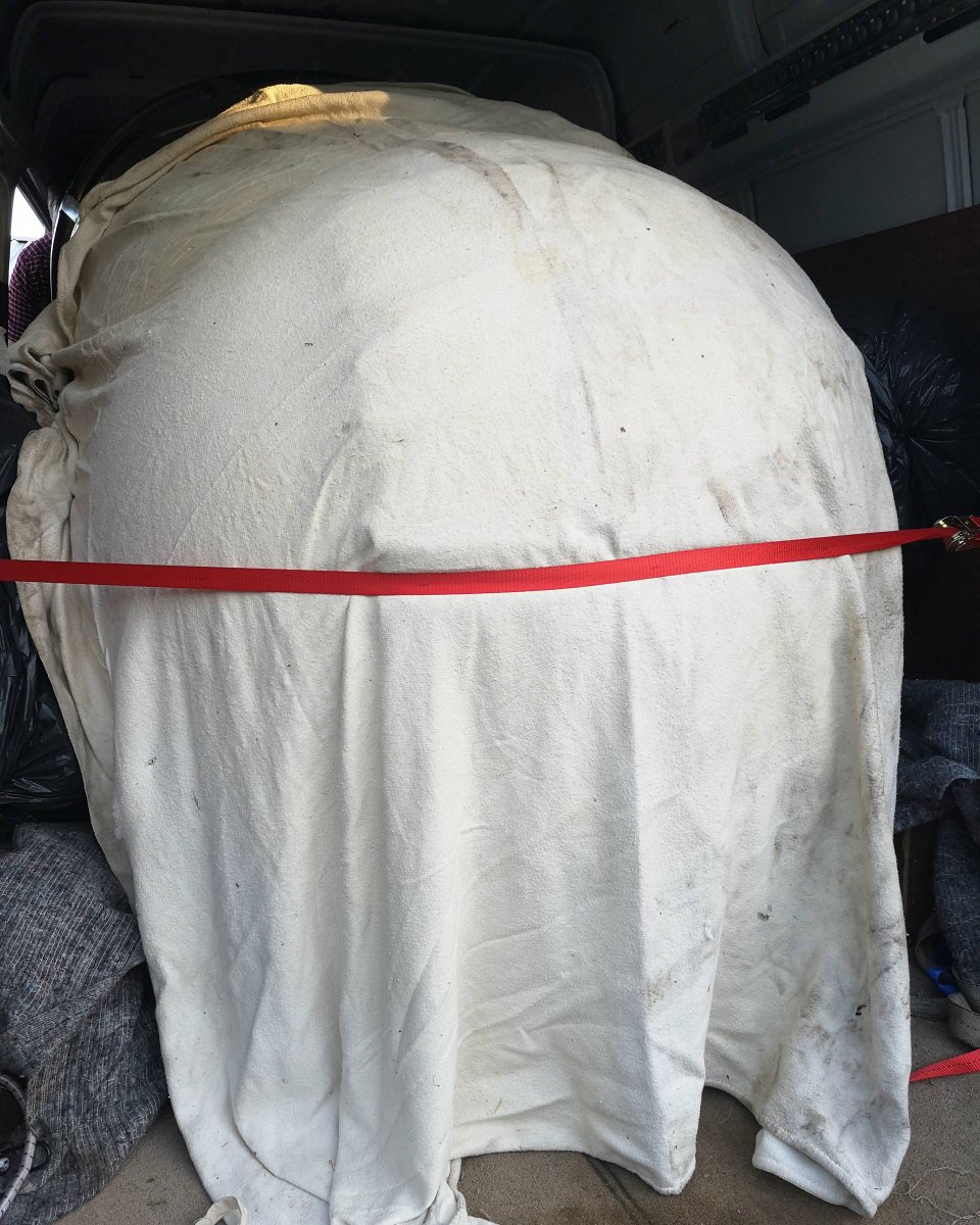 Aviators Lounge tweet media