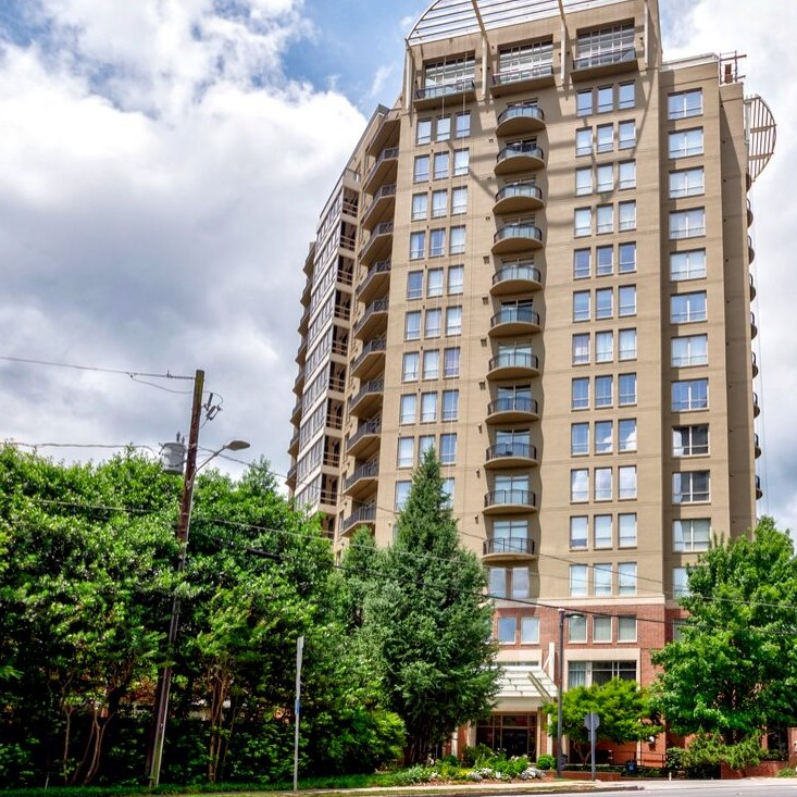 EVIntownAtlanta's tweet photo. CLOSED -

Congratulations Juan Jaramillo and his client for closing on this amazingly oversized South Buckhead condo! https://t.co/d4sLrSAolH