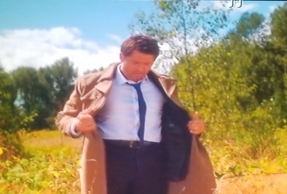 redbanshee's tweet image. #Supernatural 13.4 #TheBigEmpty 
THE BLUE TIE IS BACK, BABY!