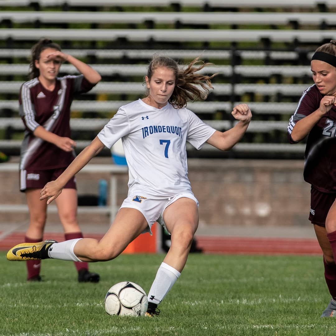 scott_cordaro's tweet photo. Eagles Girls Varsity soccer with a big win over Greece Arcadia 2-1. @WIEagles @RocDevo @WestIrondequoit https://t.co/St82qvWDMf