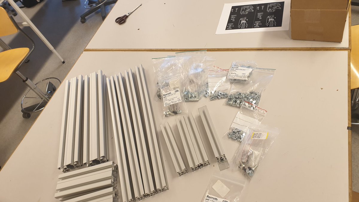 IRISCBEXUS's tweet photo. The structure of our experiment has arrived!! Thanks to @BoschRexroth for sponsoring these components! https://t.co/f5I9kY3GDF