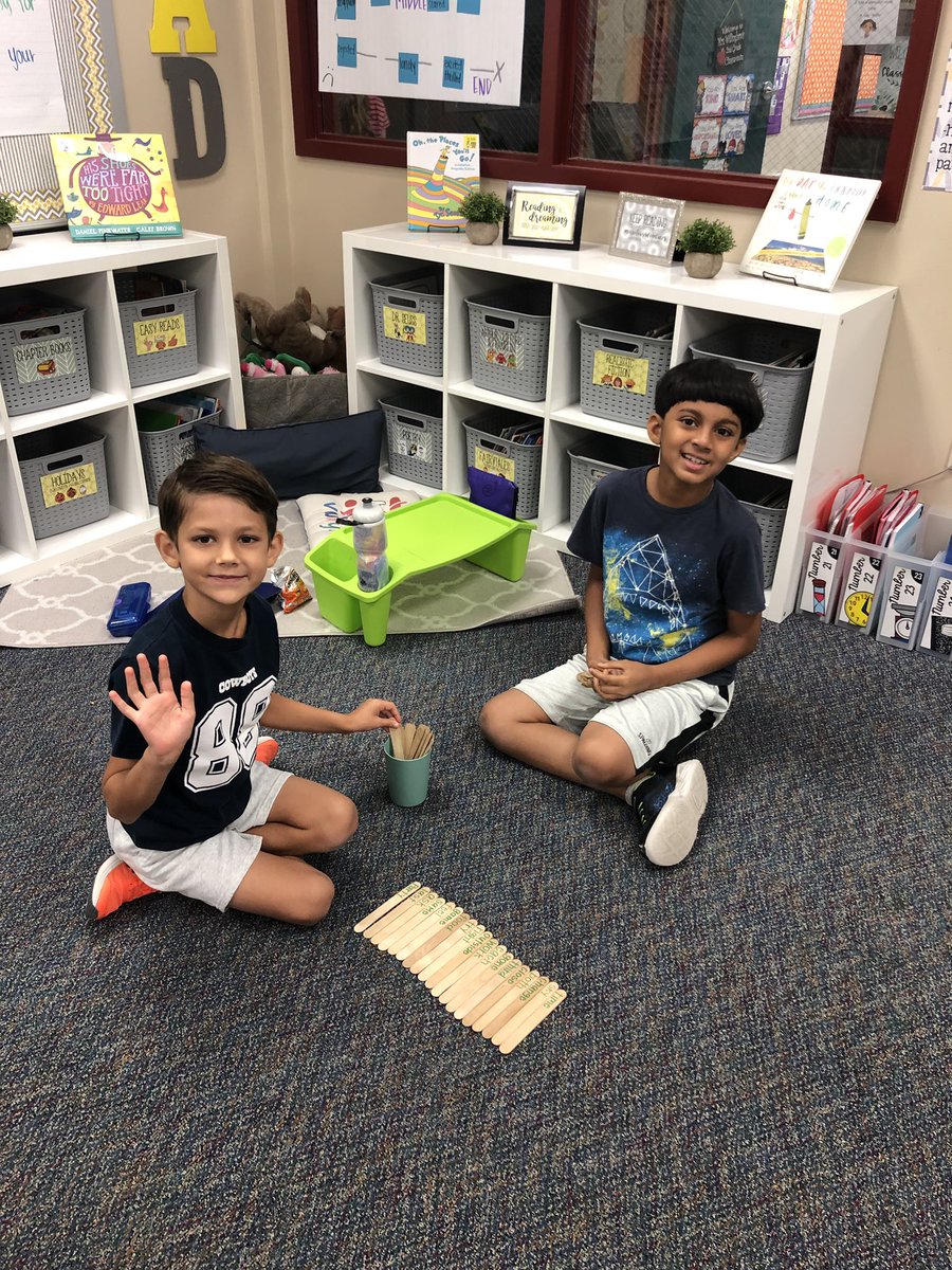 MrsShulerCISD's tweet photo. Daily 5 fun! These kids are doing such an awesome job! @PowellCISD https://t.co/oIuNbLR2an