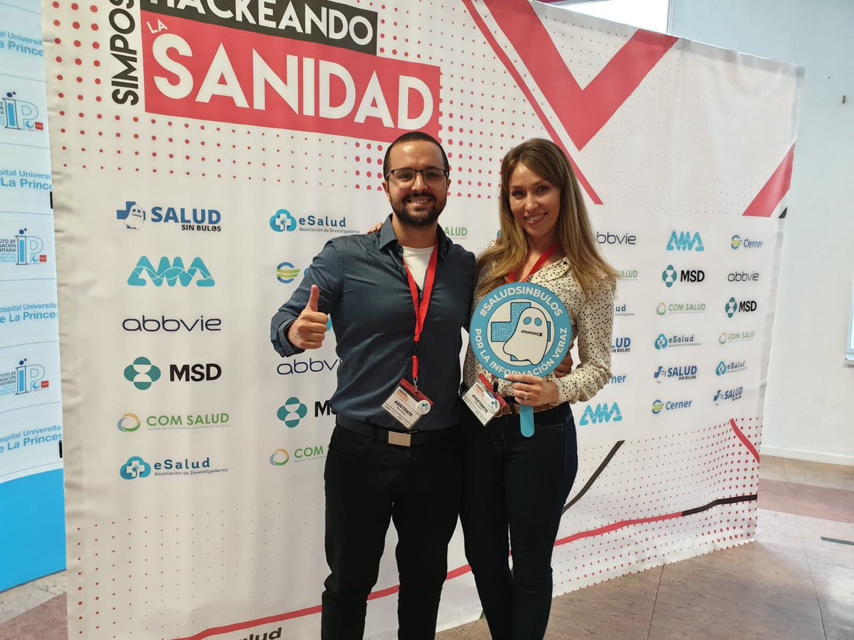 asprofa's tweet photo. ✍️ Esta mañana hemos firmado, siendo la vocal Esmeralda Díaz nuestra representante, el Decálogo que acredita que #Asprofa se ha adherido al grupo de 30 Asociaciones o entidades que lucharán por tener información Veraz en tecnología
#SaludSinBulos
#eSalud
#HackSalud https://t.co/XfEp2DsC8v