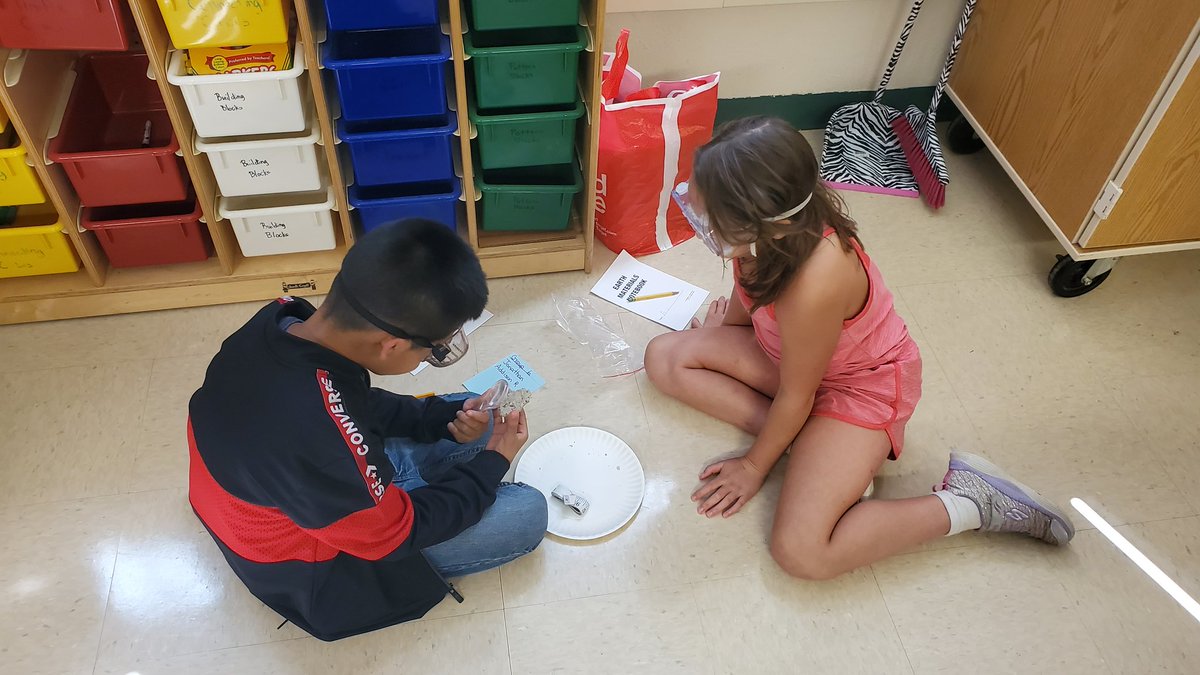 Mrs. Jones tweet media