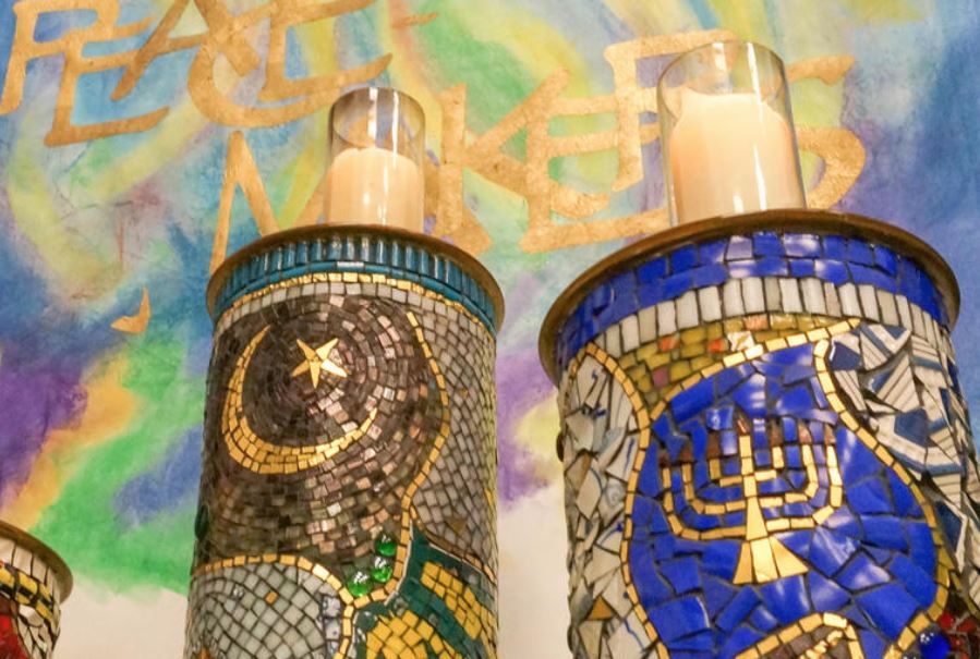 UMCSC's tweet photo. Celebrate and reflect upon the role that various arts play in reconciliation and peace-building during the Interfaith Peace Conference, Nov. 21-24, at @Lake_Junaluska. Conference theme: “The Arts of Peace: Imagining the Way.” https://t.co/CaBQA3ZZ3X https://t.co/7l9RwKfsUp