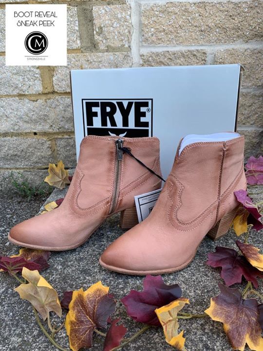 Strongsville_CM's tweet photo. Frye size 8 $78
*New https://t.co/cJ9VAJCfVr