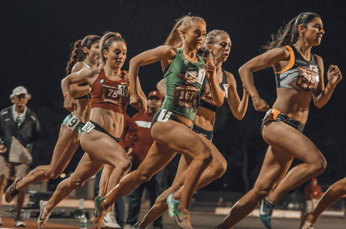 Haute Volée <a href="/rebecca_mehra/">Rebecca Mehra 🧀🏃🏽‍♀️</a> had an electric outdoor track season. Literally. ⚡

Read how Rebecca built her "confidence house" in "Anatomy of a Season: Finding My Feet as a Pro," on the O blog: bit.ly/2LDGYyJ