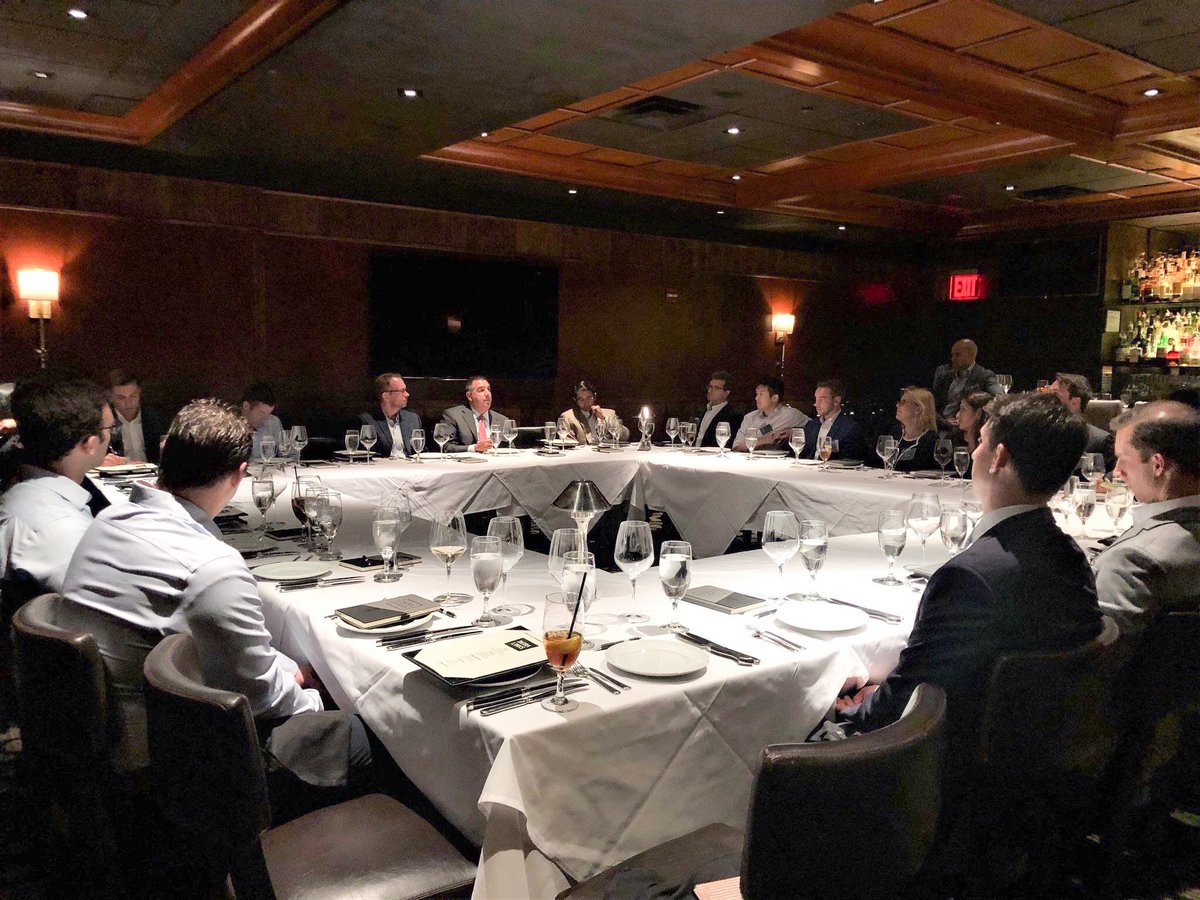 PaulAversano's tweet photo. Great time today at @Intralinks’ Corp Dev Insights Lunch, discussing how @AlvarezMarsal is navigating a volatile economy while chowing down on the best double pork chop in NYC at @mastrosofficial! Thanks for hosting me! #VortexofVolatility #MnA @TilmanJFertitta @HandlerRich https://t.co/xf1vB1fBOn