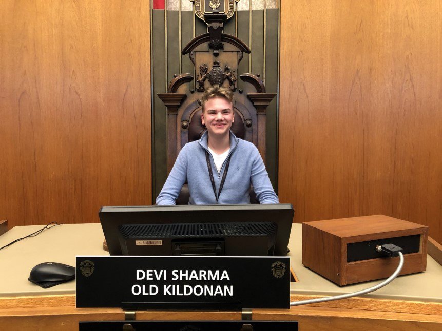 RETSDschools's tweet photo. Congratulations to Alex Smolianytskyi, a Grade 10 student at River East Collegiate, on being selected to be a part of the mayor’s Youth Advisory Council! Well done, Alex. This is a wonderful opportunity. 😊👍 https://t.co/KlyEX3JmWq