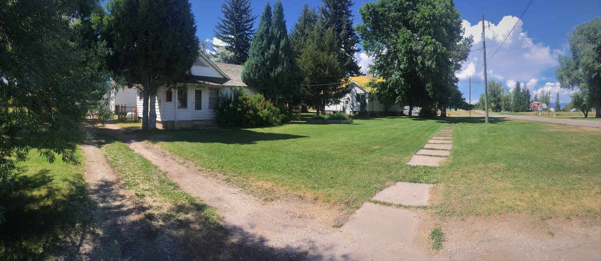 Caribou_Targhee's tweet photo. The #CTNF Paris Administrative site is for sale. Own your own piece of #Paris, Idaho! more information is available at: https://t.co/n14e66pQp1 https://t.co/H9a6uMLDtO
