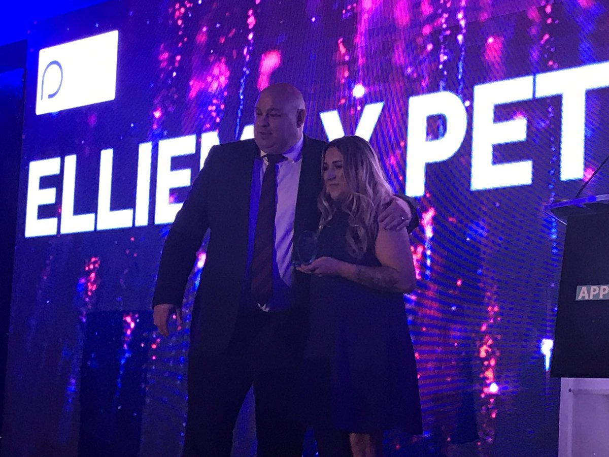 AppsPboroColl's tweet photo. @peterboroughtel @The_BGL_Group Huge congratulations to Ellie, Intermediate/Advanced Apprentoce of the Year sponsored by @ApprenticesPRC #doingitforthegirls #PTapprentice19 #gogirl #apprenticeships https://t.co/lBwOcZbksJ