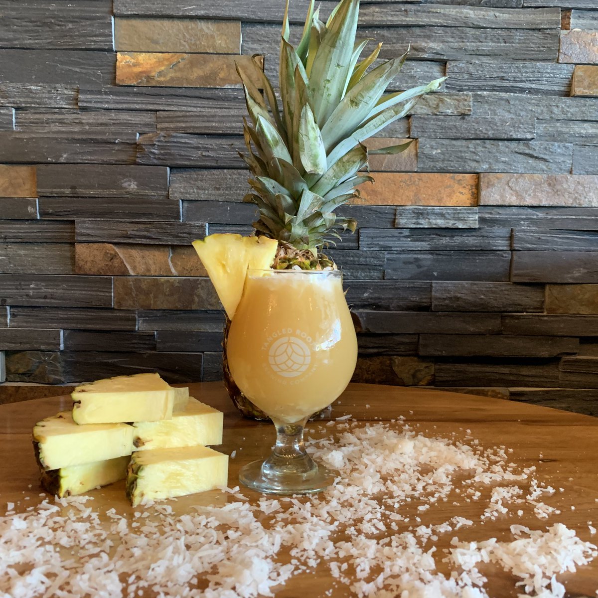 🥥🍍Thuraday’s Beer Release: Trans Pacific Express 🍍🥥 We’re bringing the Pacific to you with a sessionable IPA brewed with pineapple and coconut. Life’s a beach, chill out and sip on our Trans Pacific Express. 
We promise you’ll go nuts over this beer 😉
#EmbraceYourNature