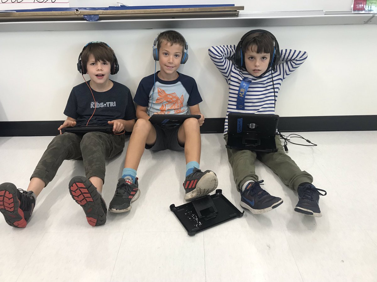 GoLemonheads's tweet photo. Zearning is learning! The Lemonheads use math intervention time to work on Zearn or other enrichment applications and activities. #LongfellowBears https://t.co/WonpS5WYou