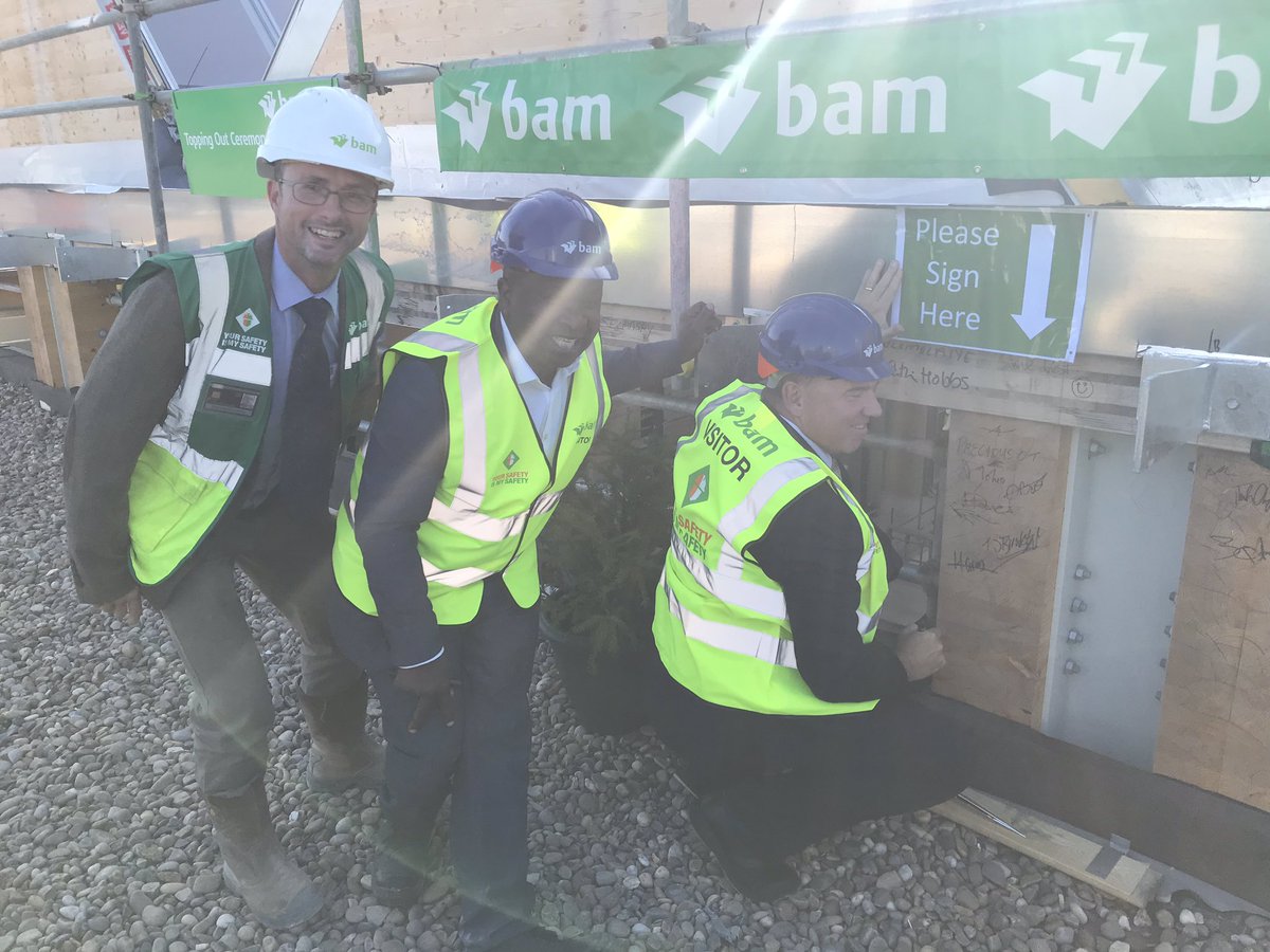 Great afternoon celebrating the #Toppingout at @UWEBristol New Engineering block. Fantastic progress by the @BAMConstructUK team to deliver this facility procured via @SCFconstruct designed by @weareAHR and @hydrocknews- well done all!