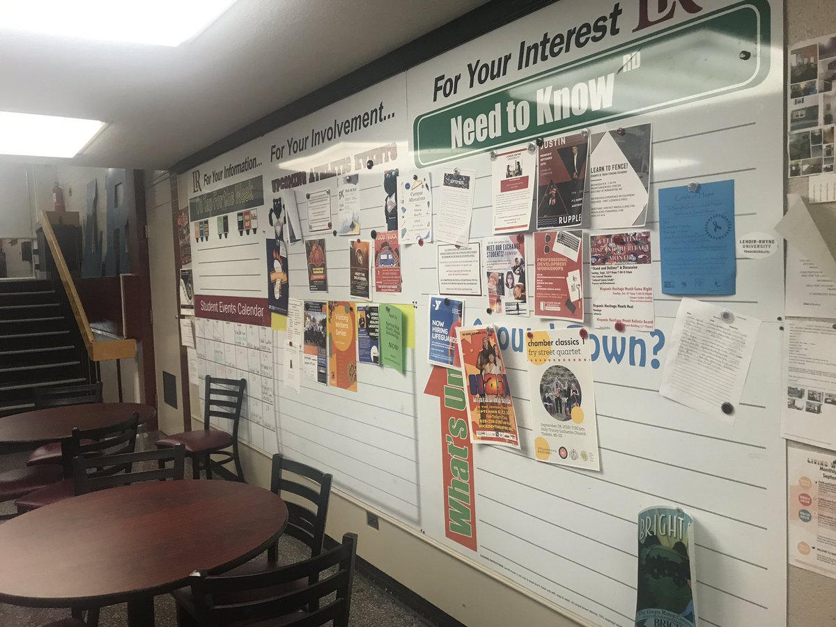 TiffanyLRU's tweet photo. Struggling to find events happening on campus? Check out these resources in the Cromer Center! 🐻🗣 https://t.co/rXdLsnY84V
