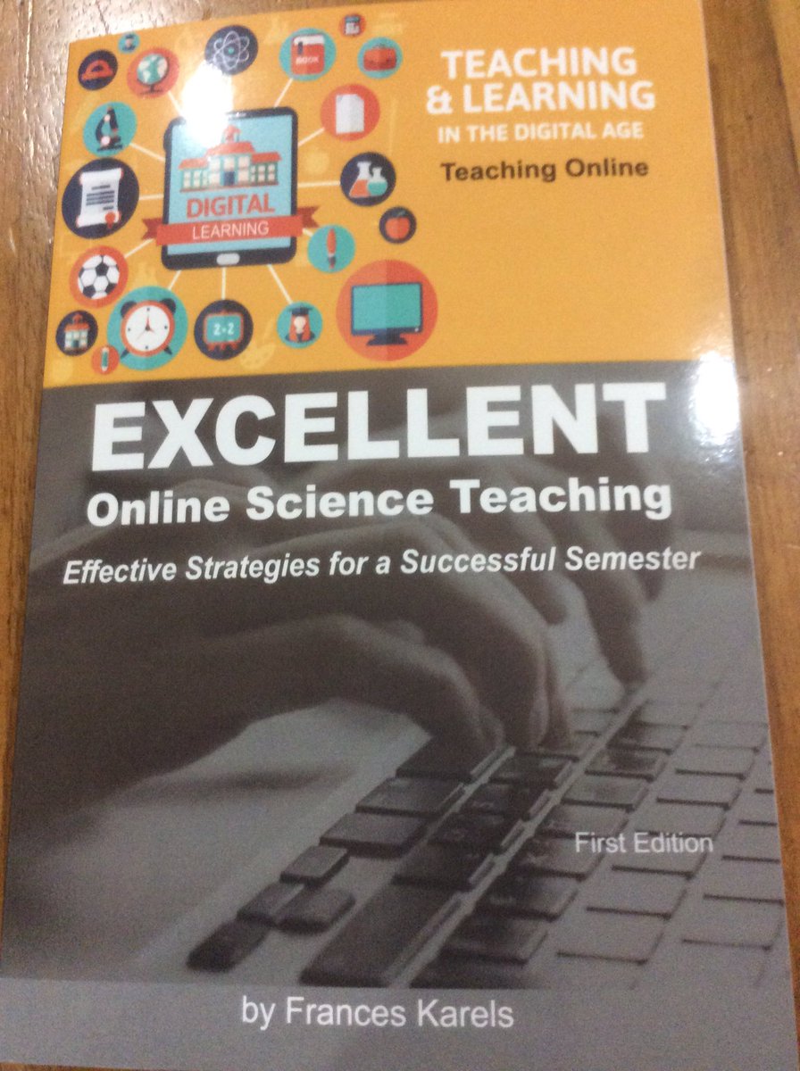 karelsscience's tweet image. So proud right now! Just received my copies from the publisher! @ParttimePress