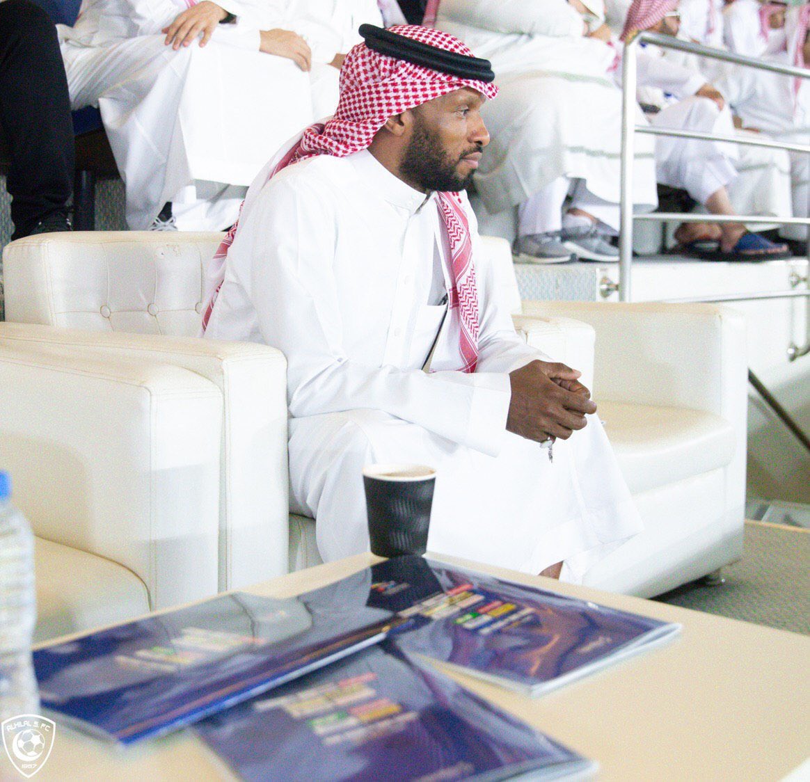 H_swilhy's tweet photo. طارق التايب، ويلي، محمد الدعيع، عمر الغامدي ..
في المحك المهم .. تواجد لاعبوه القدامى من اجانب ومحليين لدعم الزعيم 💙
من جرب بيئة #الهلال تشرب عشقه وظل وفياً له 💙 https://t.co/sYrzU8ah5R