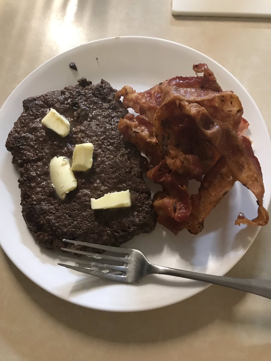 StickmanBleedin's tweet photo. Thankful for tonight’s nutritionally perfect dinner that always satisfies me #yes2Meat #keto #RealHunger #MeatHeals🥓🍗🍖🥩✌🏻 https://t.co/MqVqWfnE6e