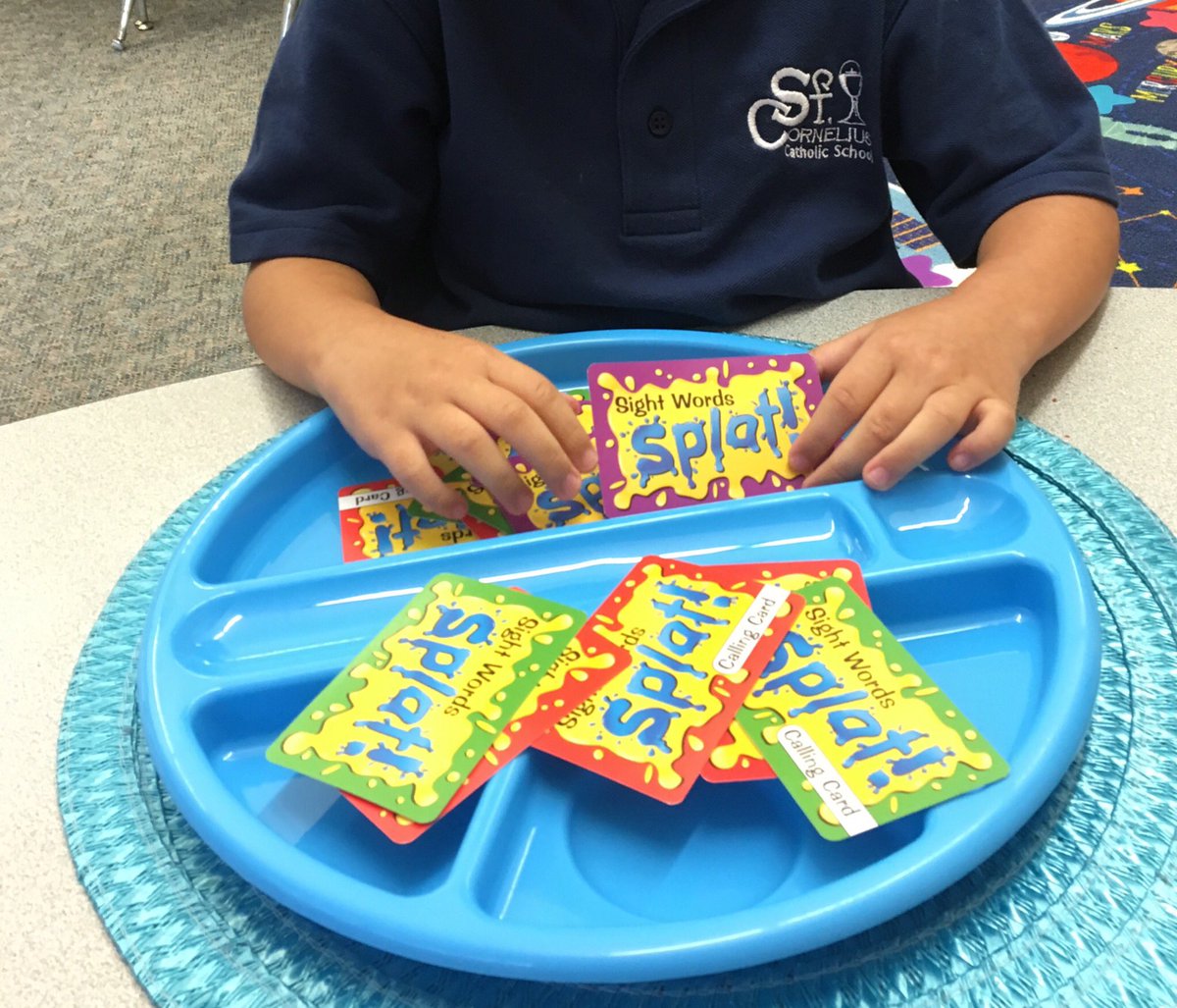 misskgrade1's tweet photo. First grade playing a rendition of “Splat” where they have to clear the the huge splat of their plates by flipping the card over and reading the sight word on the other side! https://t.co/MJMsvFQtBv