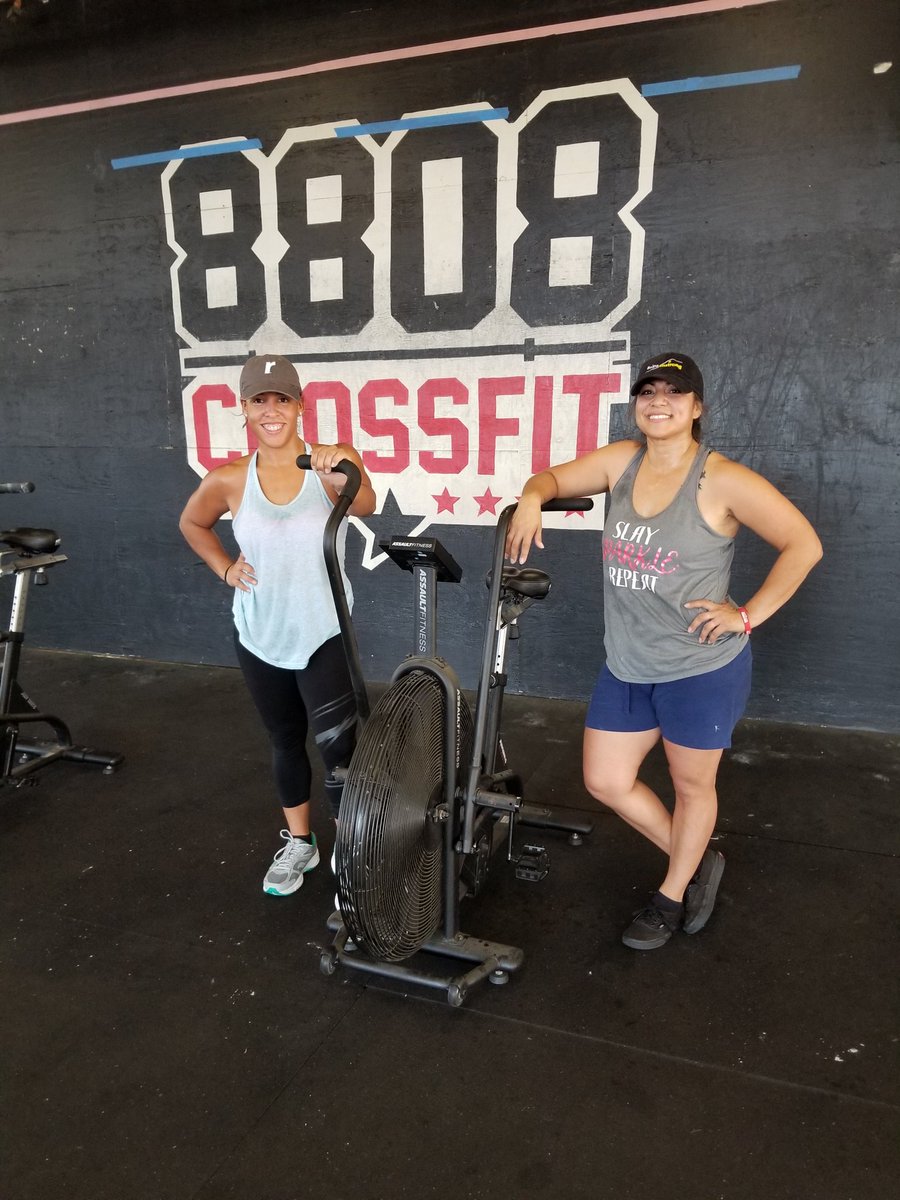 ireneali915's tweet photo. Found out today that me & my partner took 1st in the womens division in 2019Summer Smackdown at work this past week. 🏋🏾♀️ @8808CrossFit #8808crossfit #crossfit #fitfam #fitfamsa #fairleyfit #yardbirds #morningcrew #flextexas @flextexas #rackspace #texasgirlslift #elpasostrong https://t.co/t4EQ4tovy0