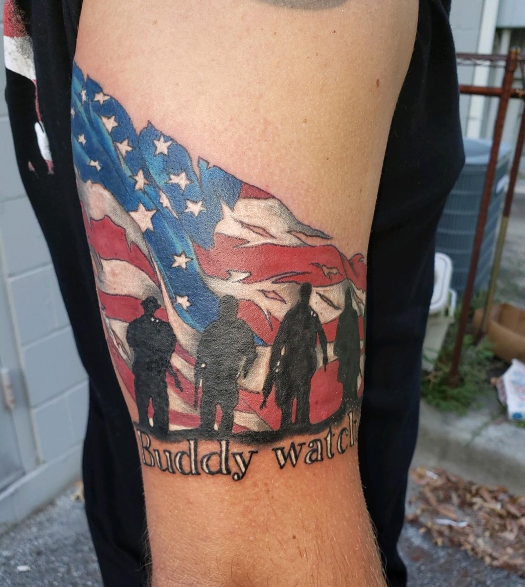 WalkforVetsORG's tweet photo. And we are done!! Awesome job Mark Simmons at Jokerz' Ink. I am thankful for your support and fantastic work.

#BuddyWatch #BuddyWatchWalk #Veterans #UnitedStates #TinyHomes #JokerzInk https://t.co/h8YRx3pJ7F
