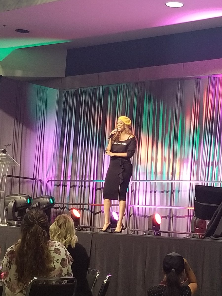 Dr. Kimberly Robertello tweet media