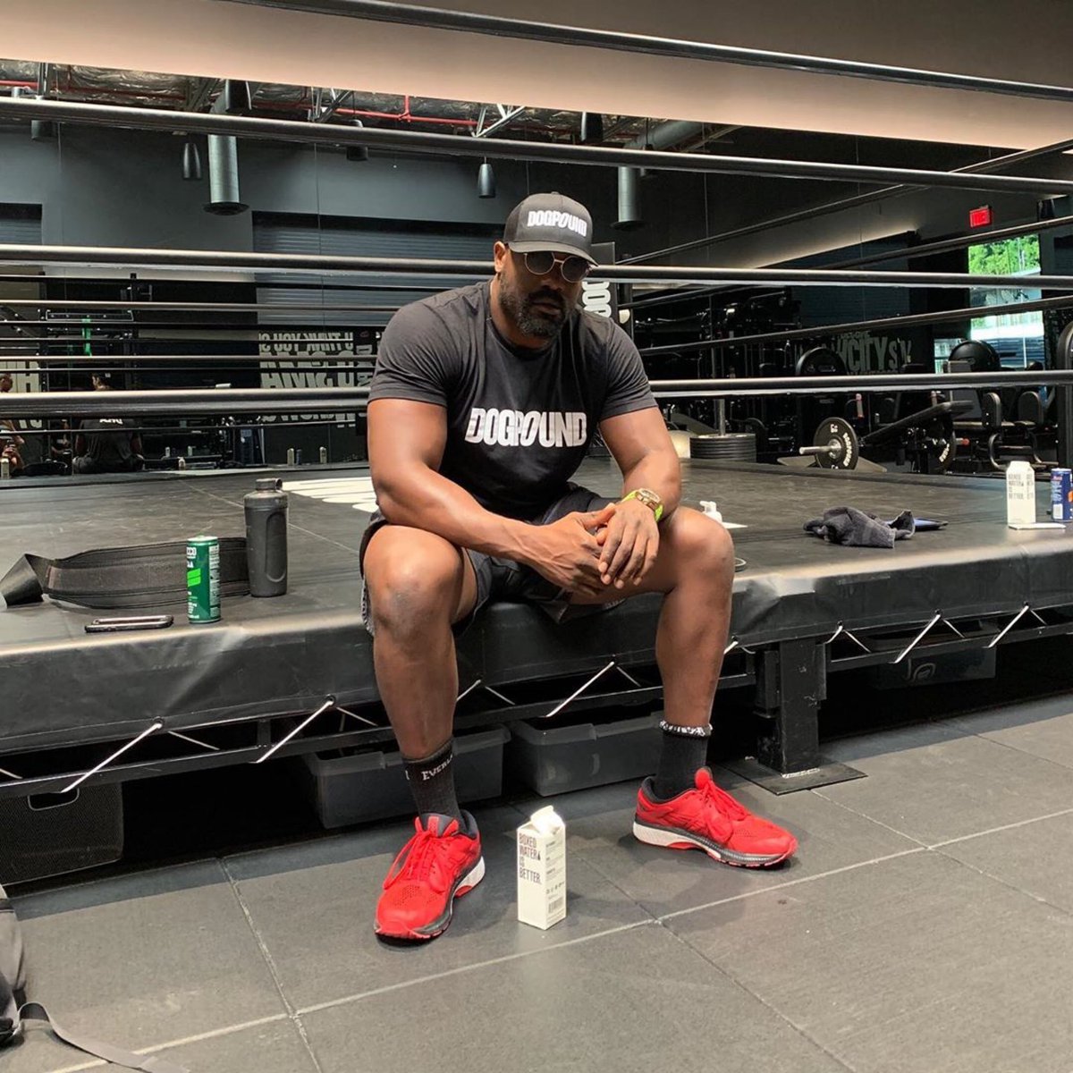 DerekWarChisora's tweet photo. Success is not final, failure is not fatal: it is the courage to continue that counts. #WARCHISORA https://t.co/bqZ4xkwNwg