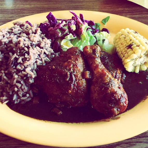 chacharestrn's tweet photo. Our style of cuisine combines all of the nostalgic flavors of island cooking with our own California twist. For reservation, Call us At 310 581-1684 or 818 672-2130. #ChaChaChicken #Northridge #CaribbeanCuisine #Chicken #ChickenLovers #TakeOutFood #DineIn https://t.co/EYHEBoWqEP