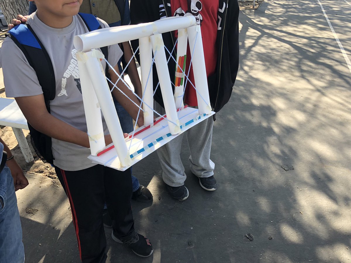 plz89's tweet photo. Great things are happening @SequoiaMiddle STEAM ACADEMY #teambcsd #sequoiamiddleschool #futureengineers π https://t.co/kmi81ys3lL