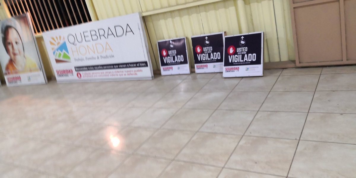 hazelca80147732's tweet photo. Más que motivados, Quebrada Honda Desamparados, un proyecto concluido del  grupo Seguridad Comunitaria! @fuerzapublicaCR https://t.co/eOknUwEgHh