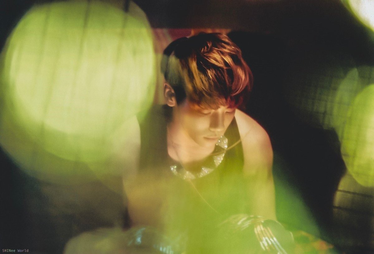 SCAN] SHINee JONGHYUN - \, image size:1200x816