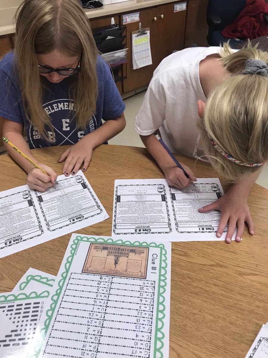 mrshudson3rd's tweet photo. @SequoyahElem celebrated Constitution Day in third grade with a Constitution Escape Room game! https://t.co/KBUAHVuOvj