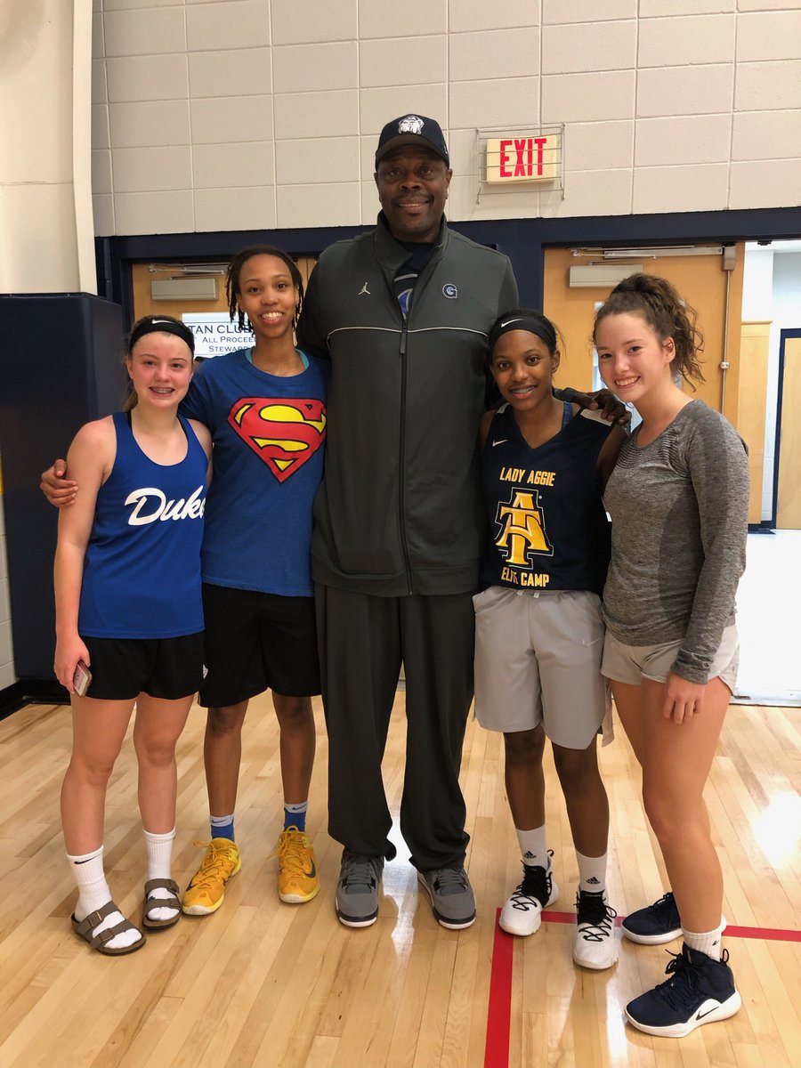 StewardHoops's tweet photo. Nothing like running into an NBA Legend in your own gym! Thank you for the picture @GeorgetownHoops Head Coach Patrick Ewing! #GoSpartans https://t.co/QwGq2HoZZY