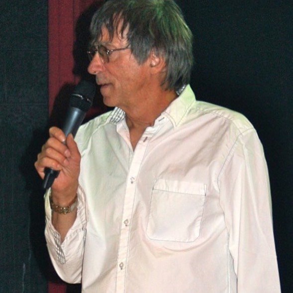 dancinglion's tweet image. DON’T “piggyback” on someone else’s post. In other words don’t use someone else’s post to promote your own music, band, project, product, etc. It’s lazy, rude, disrespectful and unprofessional. SPOILER ALERT: If you do this you’re energy is in the wrong … ift.tt/31uARSN