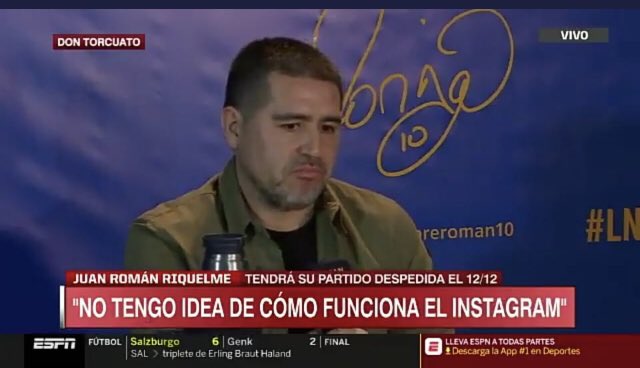 enunabaldosa's tweet photo. Cuando le metés un like a otra y tu novia te pregunta quién es. https://t.co/YM9yXuZaEV